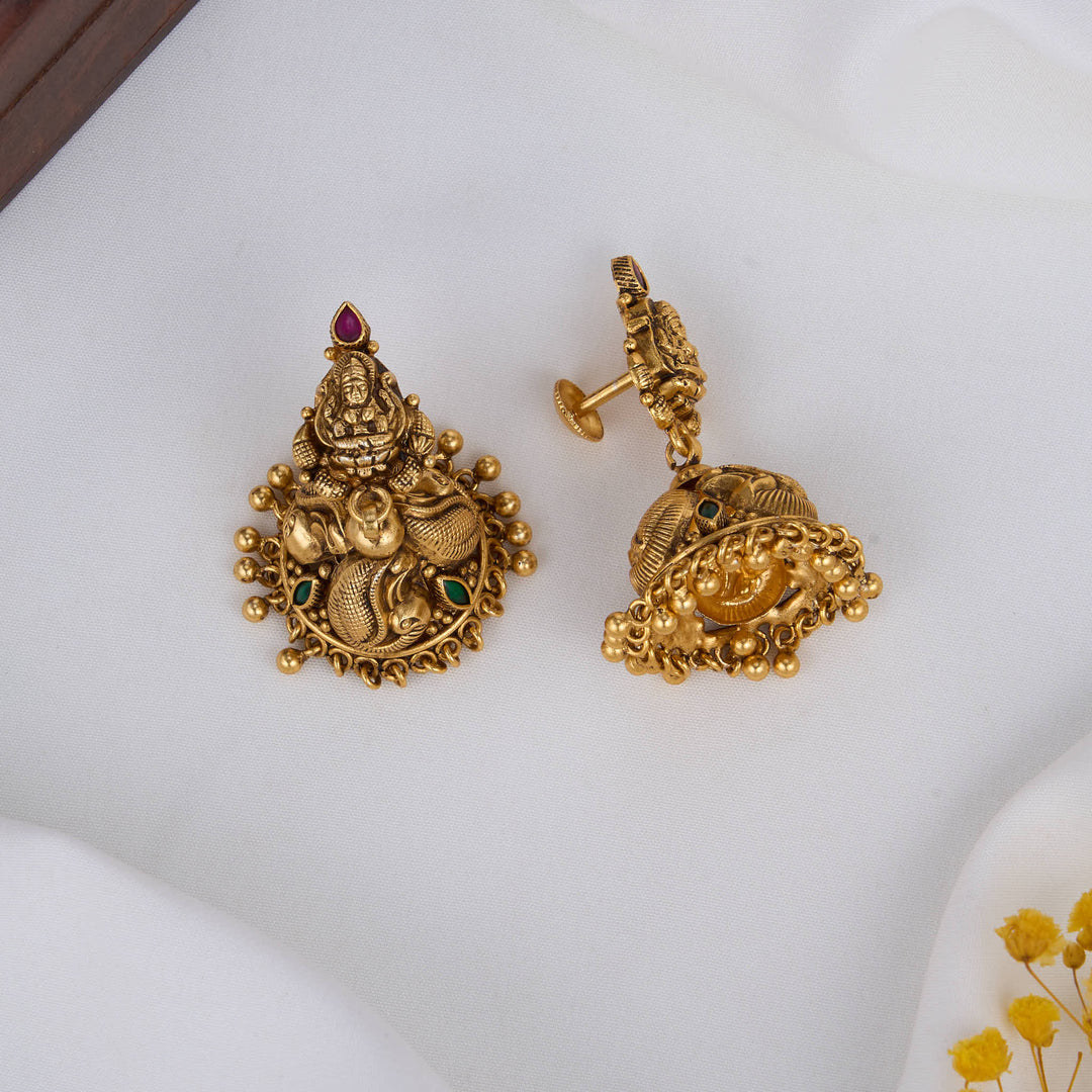Shressha Nagas Jhumkas