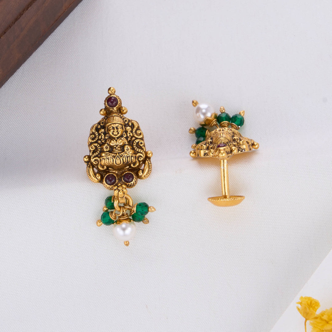 Jeshikha Nagas Drops Earrings