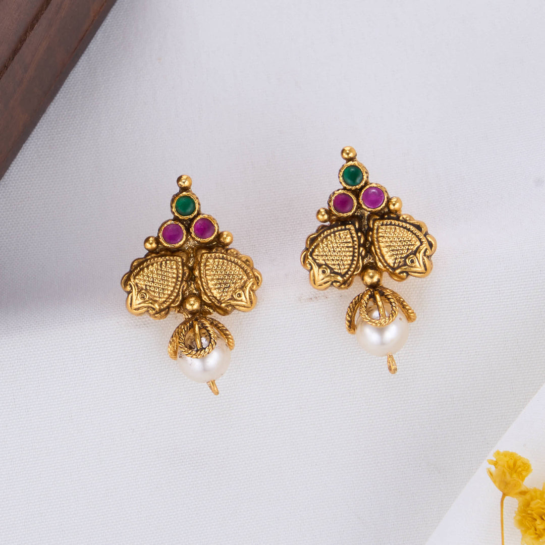 Hrindhya Nagas Studs