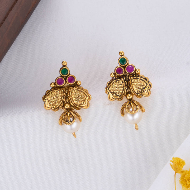 Hrindhya Nagas Studs