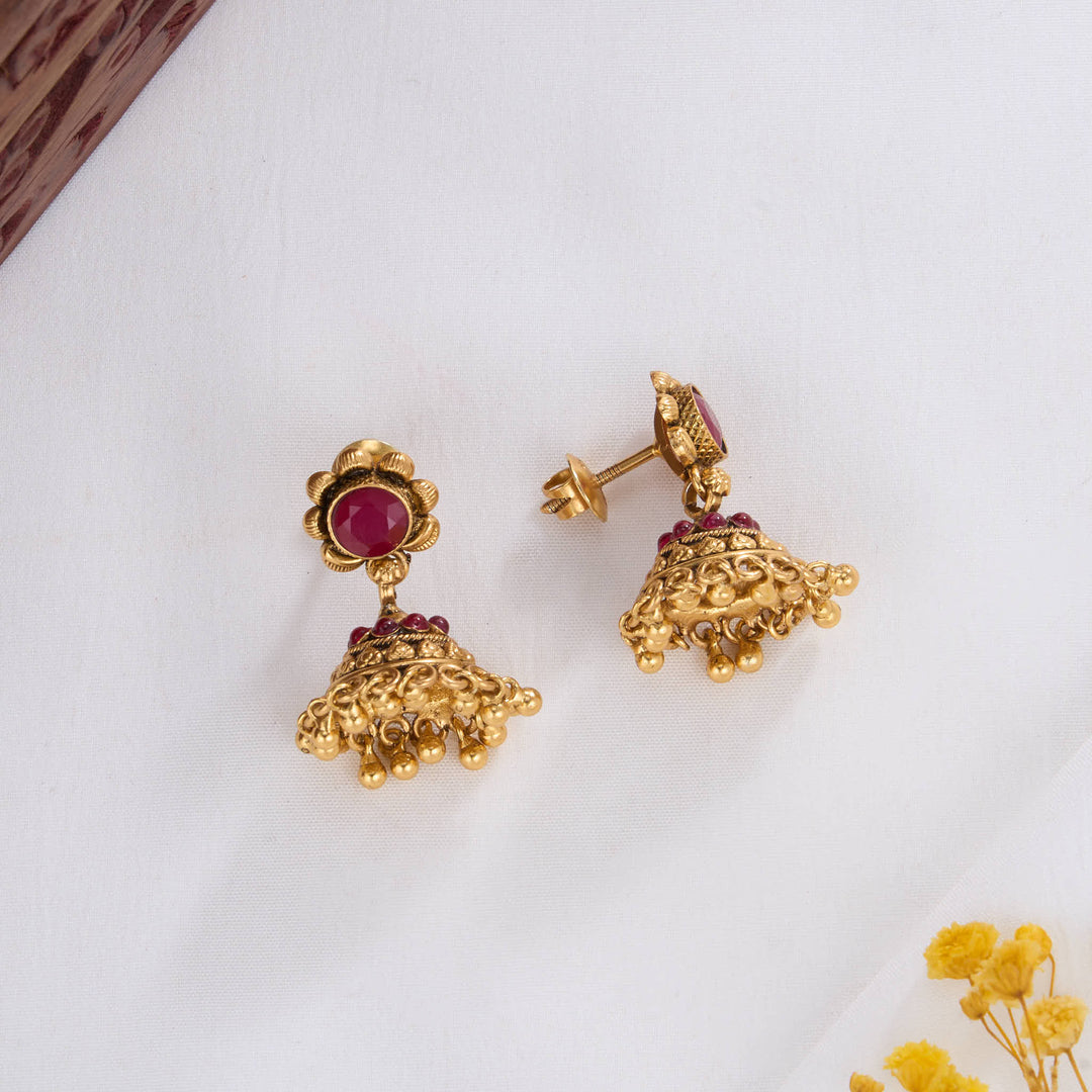 Nivikha Nagas Jhumkas
