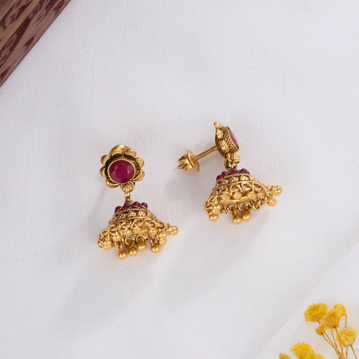 Nivikha Nagas Jhumkas