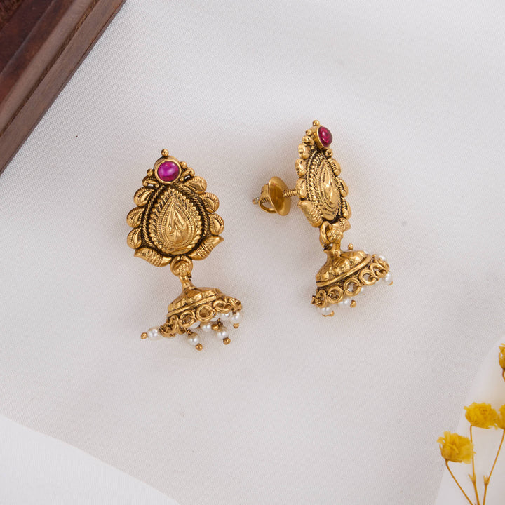 Jenita Nagas Jhumkas