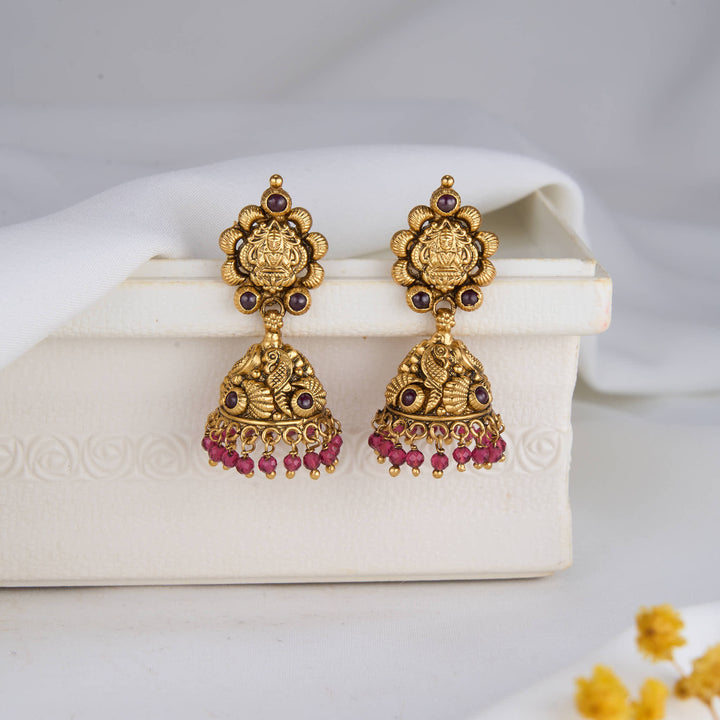 Rashi Nagas Jhumkas