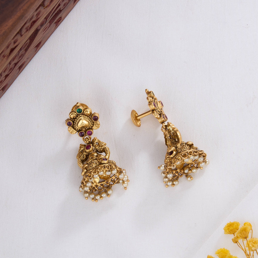Tanvi Nagas Jhumkas