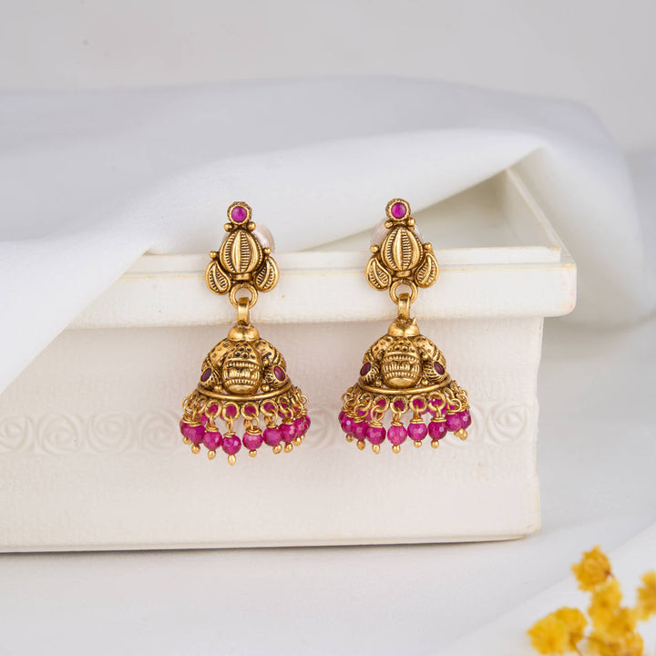 Mahira Nagas Jhumkas