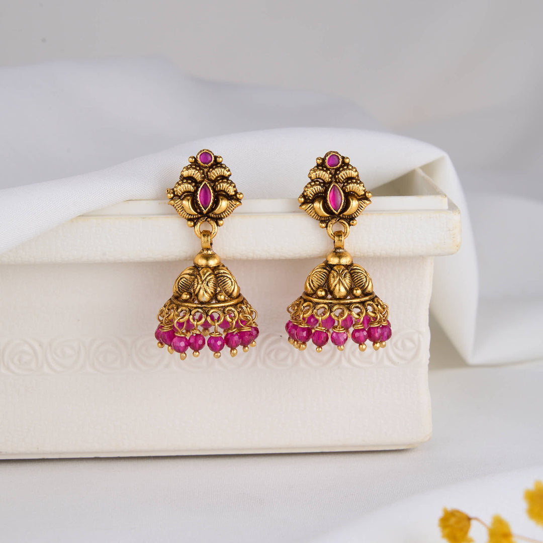 Aaranya Nagas Jhumkas