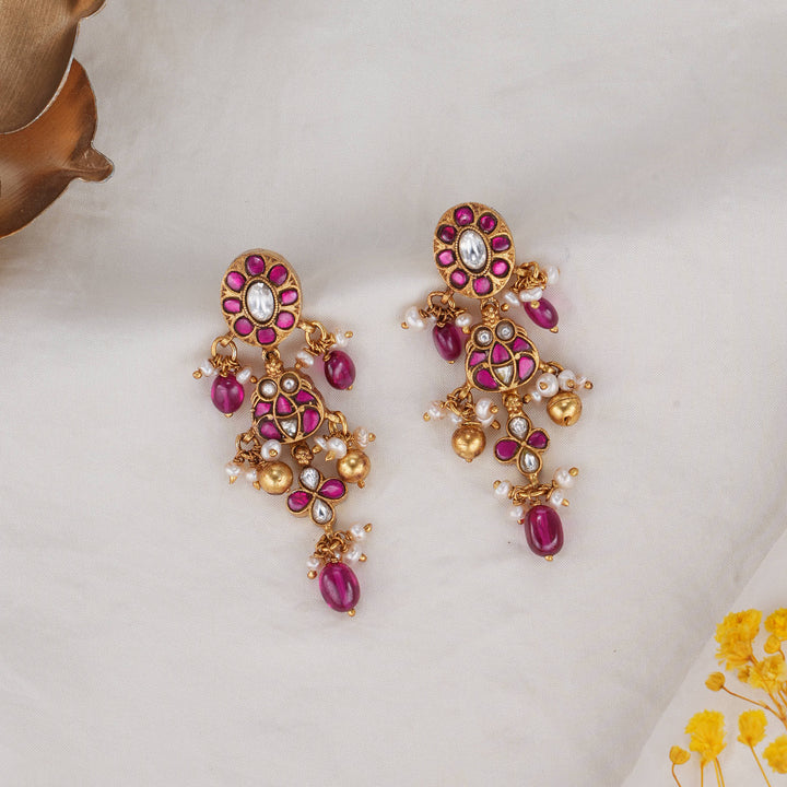 Vihanaa Kundan Long Earrings