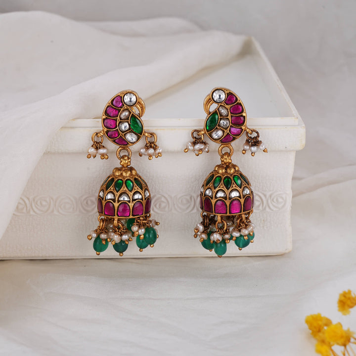 Liyasri Kundan Jhumkas