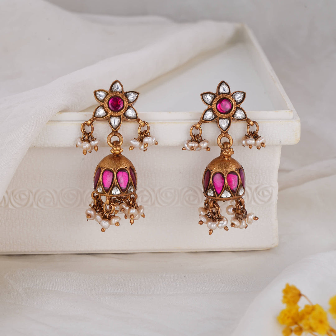 Dhanisha Kundan Jhumkas