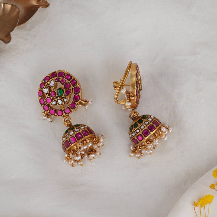 Lathisha Kundan Jhumkas