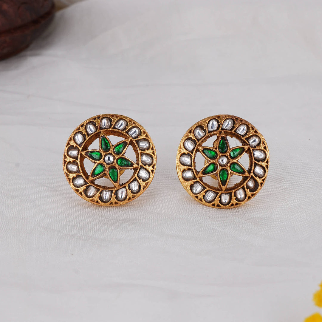 Priya Kundan Studs