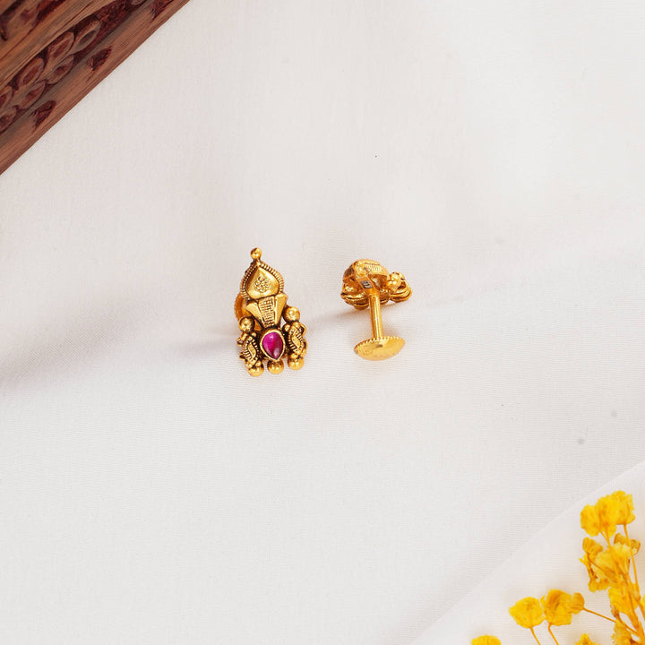 Pranitha Nagas Studs
