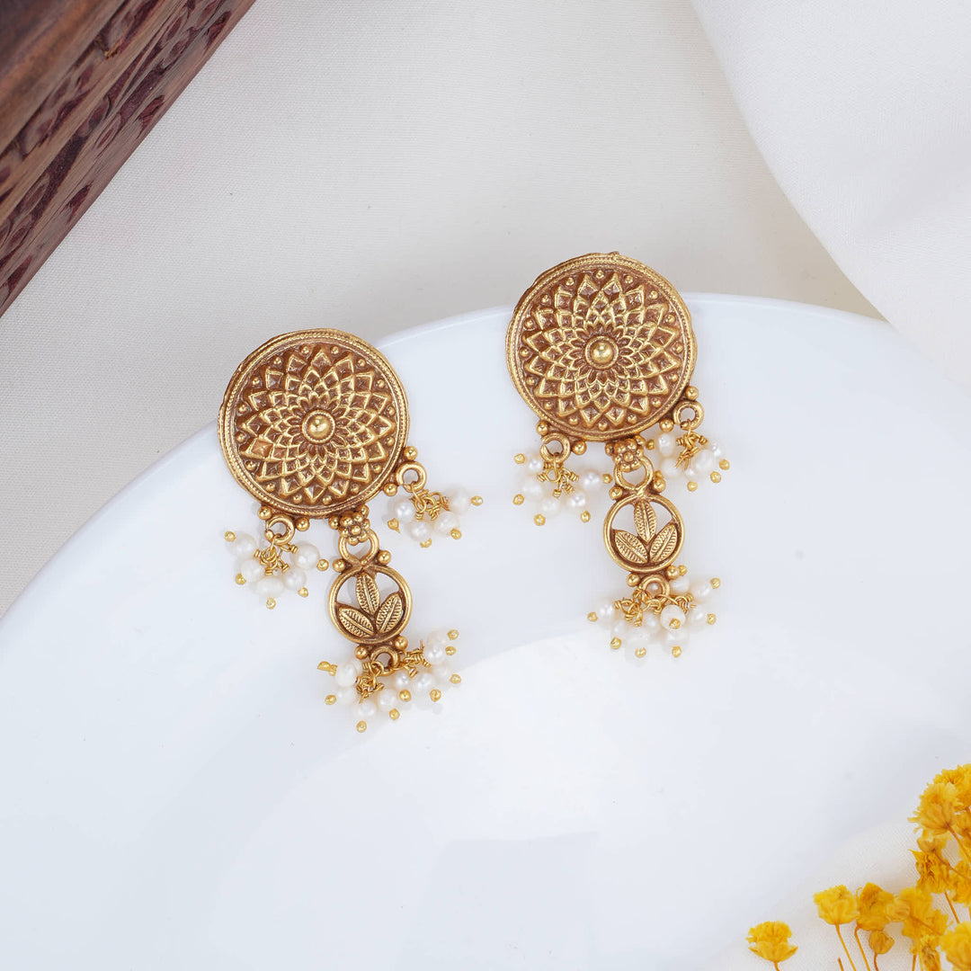 Vinthikaa Boho Earrings