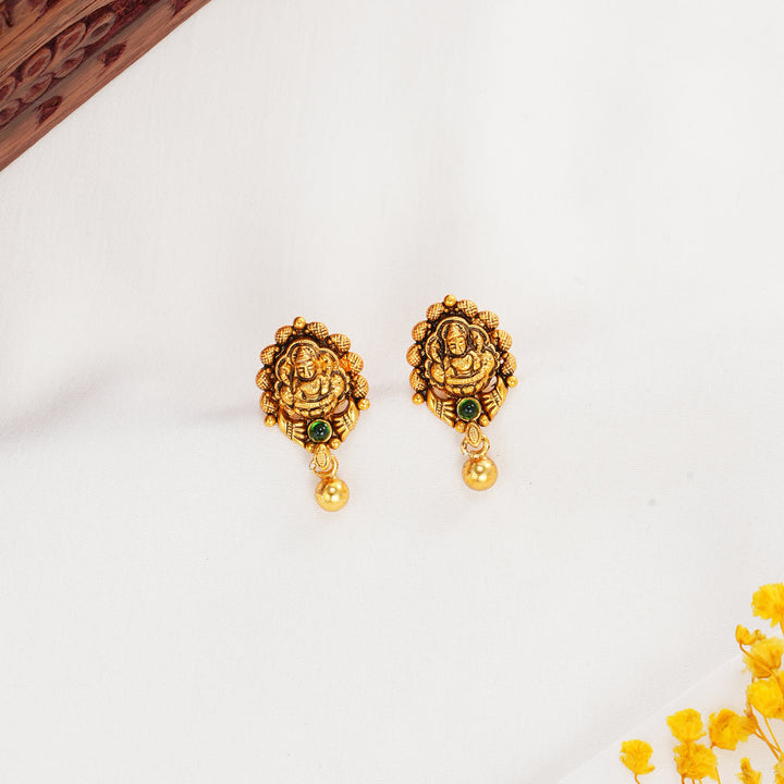 Stunning Nagas Drops