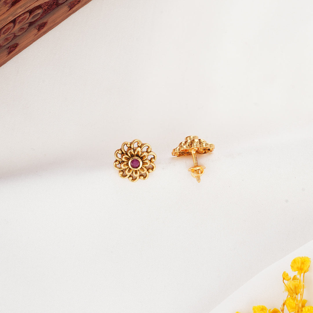 Opulent Nagas Studs