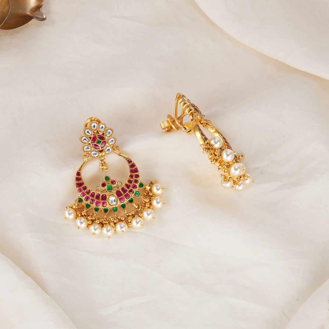 Aarnaa Chandhubaali Earrings