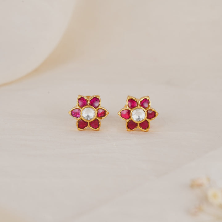 Liyasri Kundan Studs