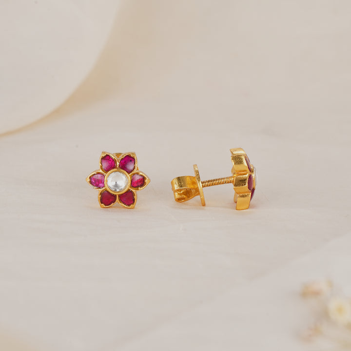 Liyasri Kundan Studs