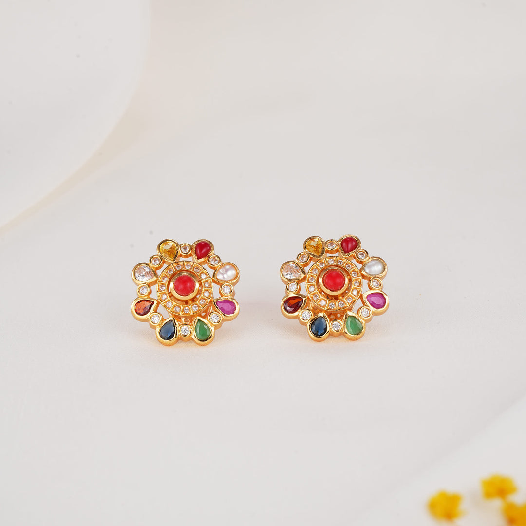 Sparkling Stone Studs