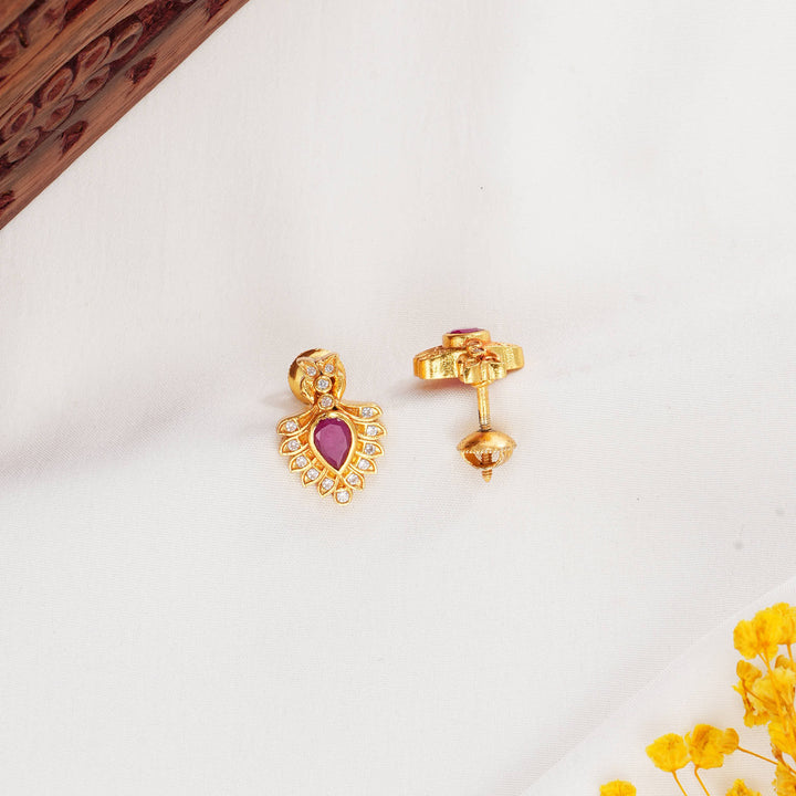 Trendy Stone Studs