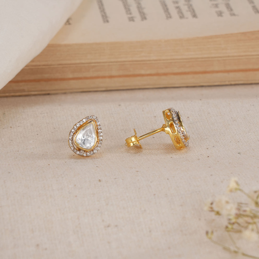 Glowing Moissanite Studs