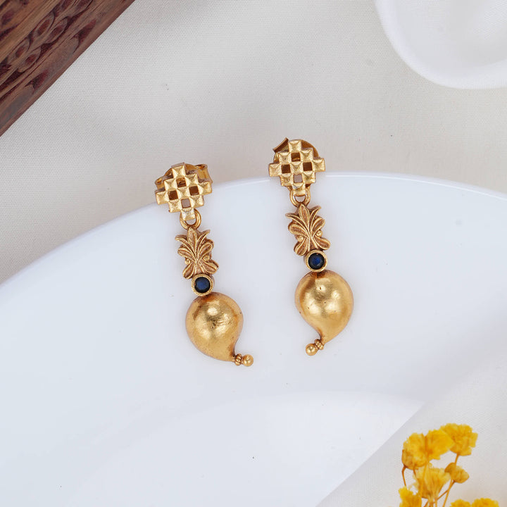 Desert Dusk Long Earrings