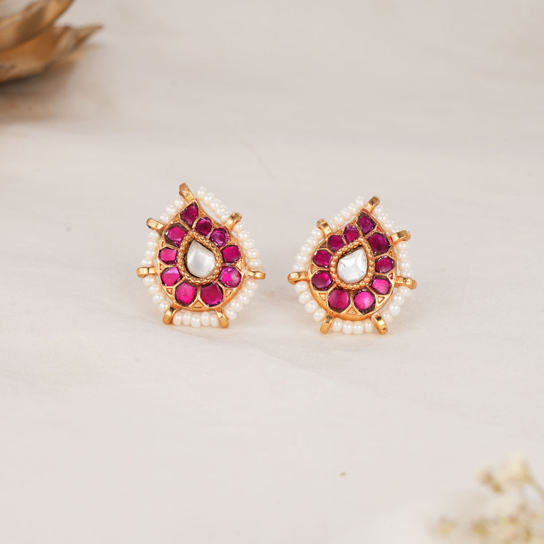 Geetha Kundan Studs