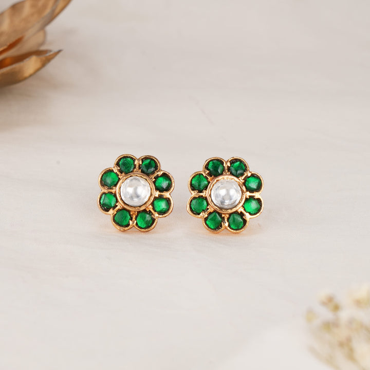 Haritha Kundan Studs