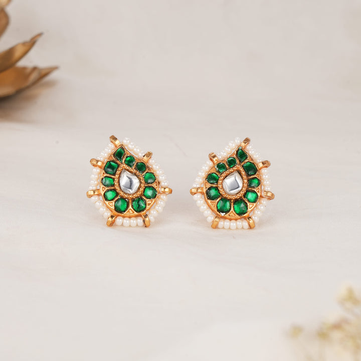 Nithisha Kundan Studs