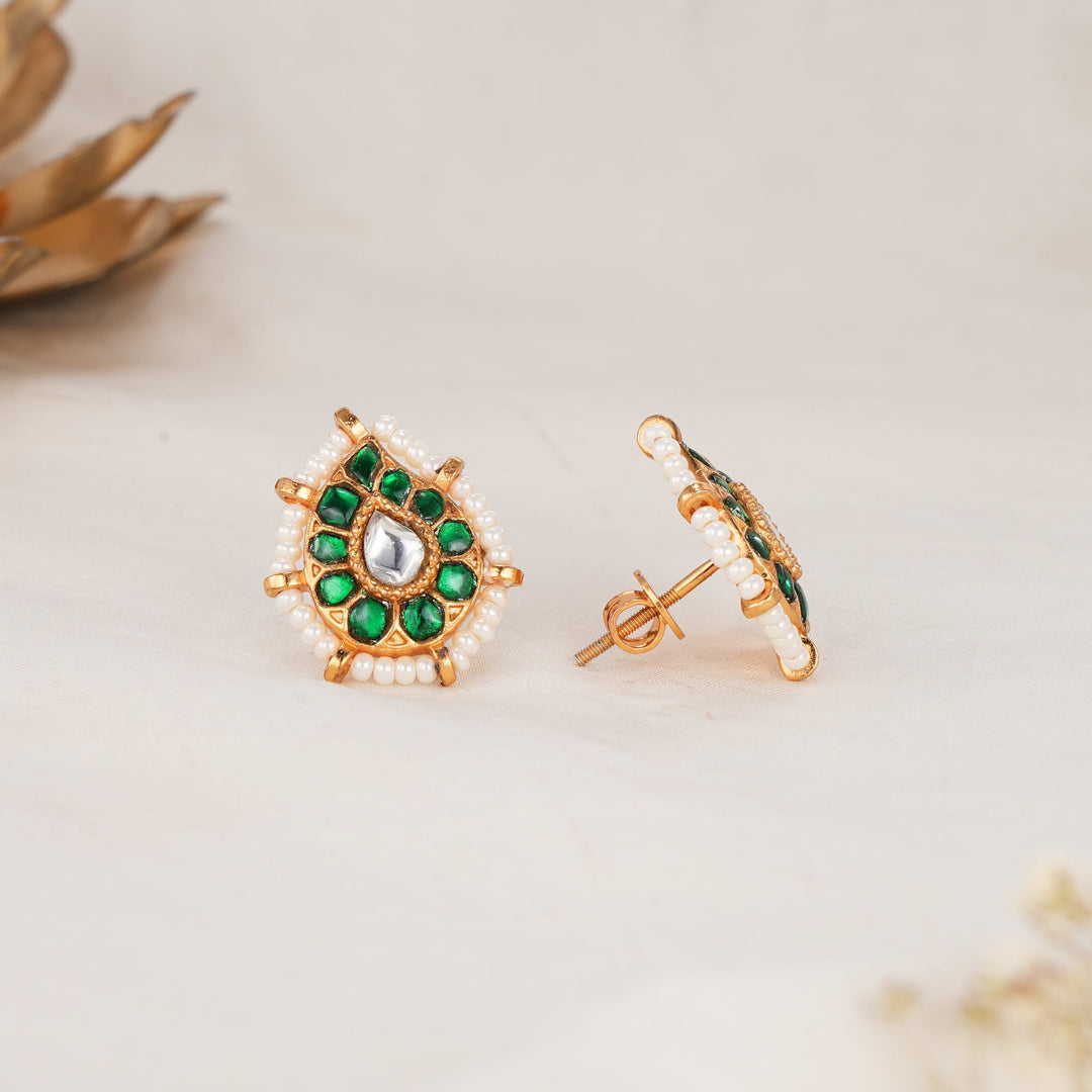 Nithisha Kundan Studs