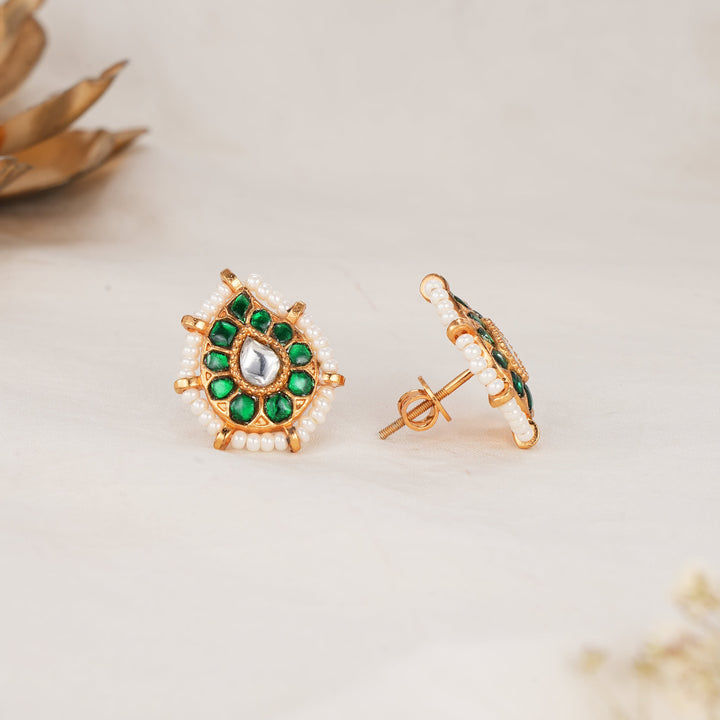 Nithisha Kundan Studs