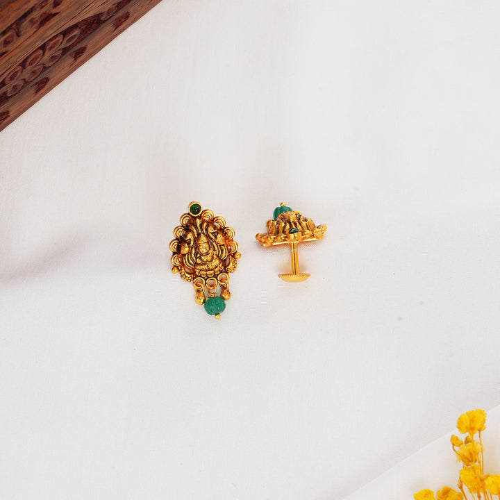 Regal Nagas Studs