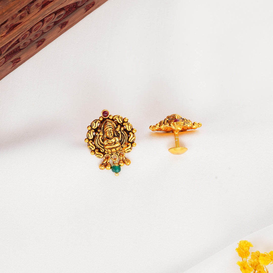 Shrinkaa Nagas Studs