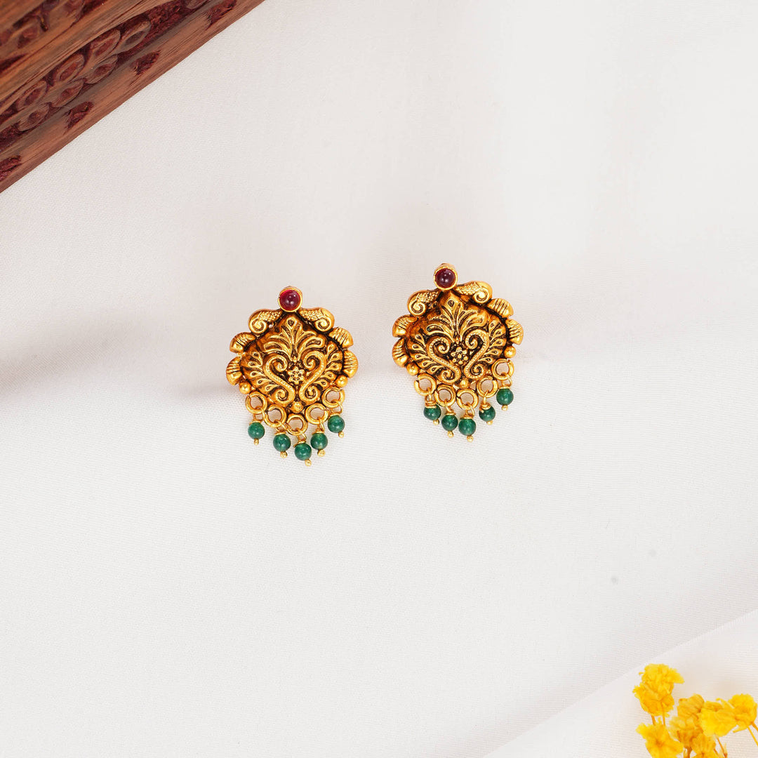 Arvikaa Nagas Studs