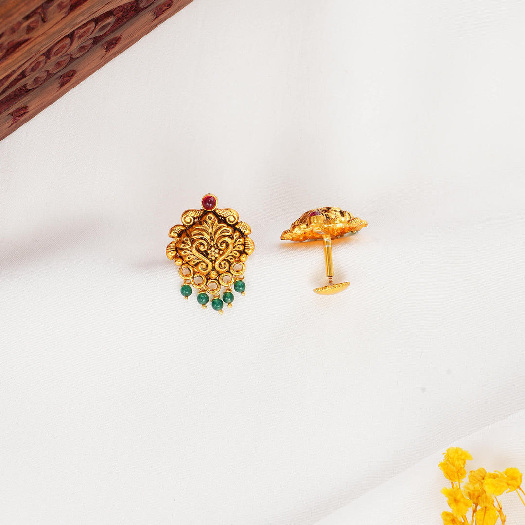 Arvikaa Nagas Studs