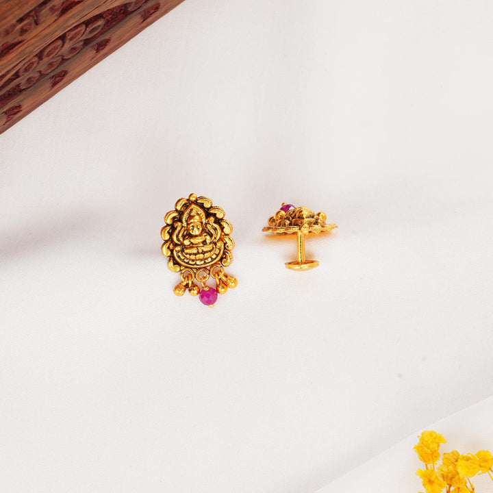 Yamikaa Nagas Studs