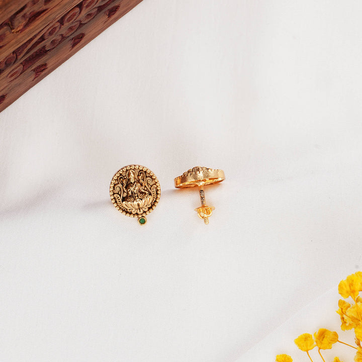 Dhansikha Nagas Studs
