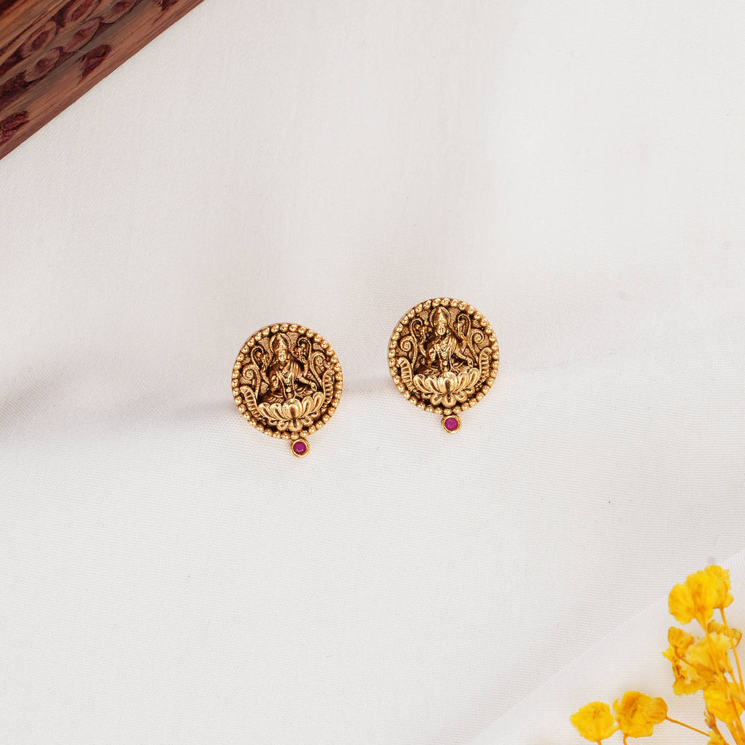 Vindhya Nagas Studs