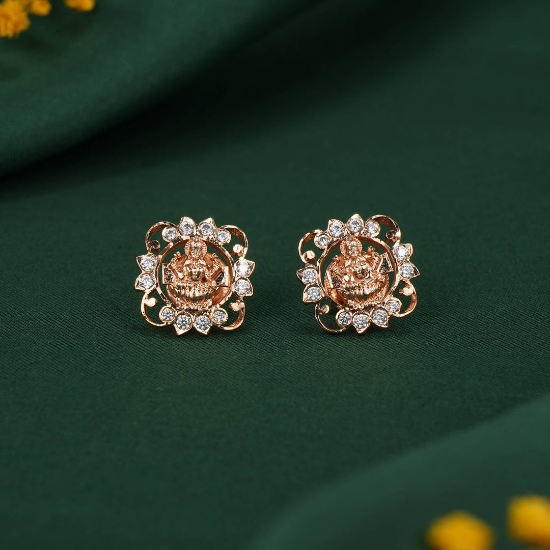 Divine Diamond Design Stud