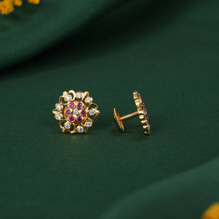 Shivani Diamond Design Stud