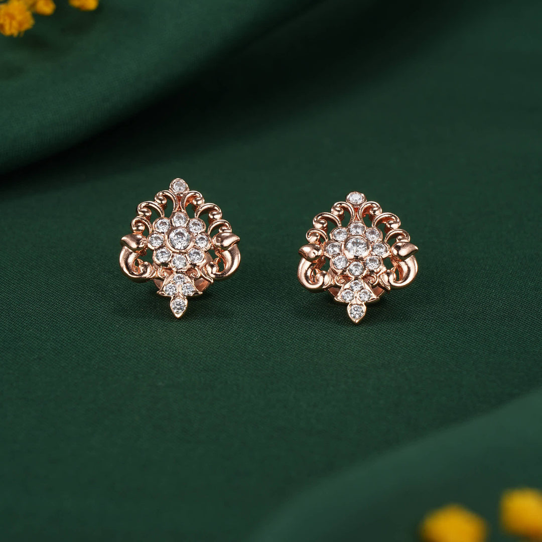 Dhivanikaa Diamond Design Stud