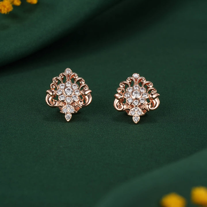 Dhivanikaa Diamond Design Stud