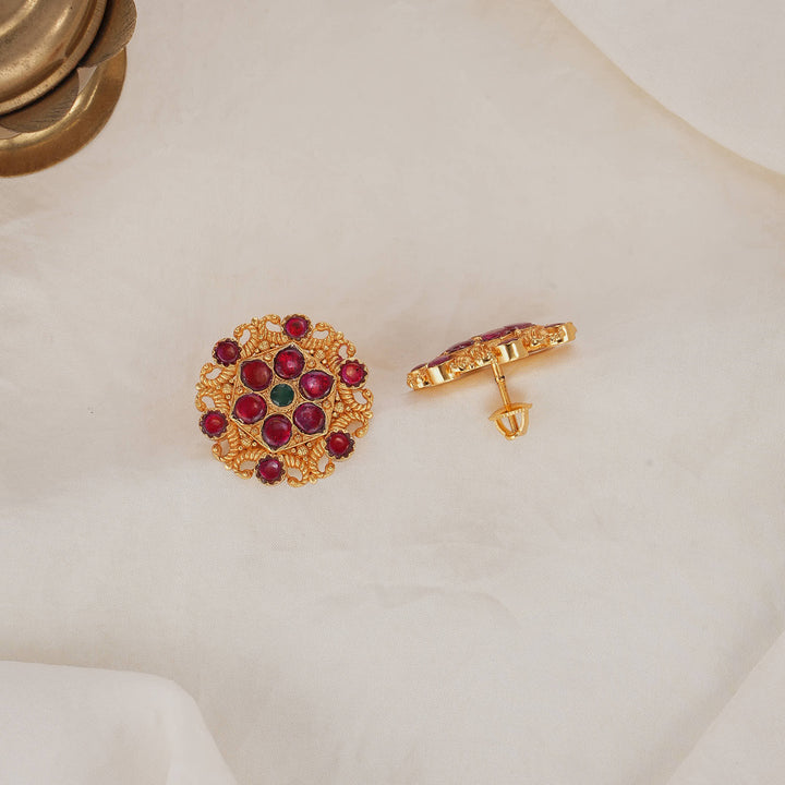 Haritha Kundan Studs