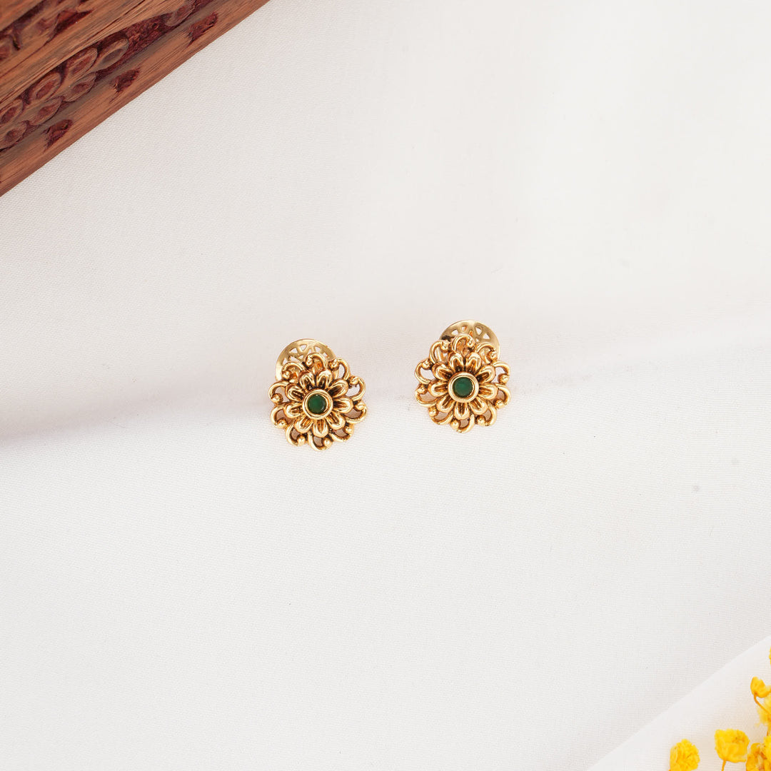 Rithikaa Nagas Studs
