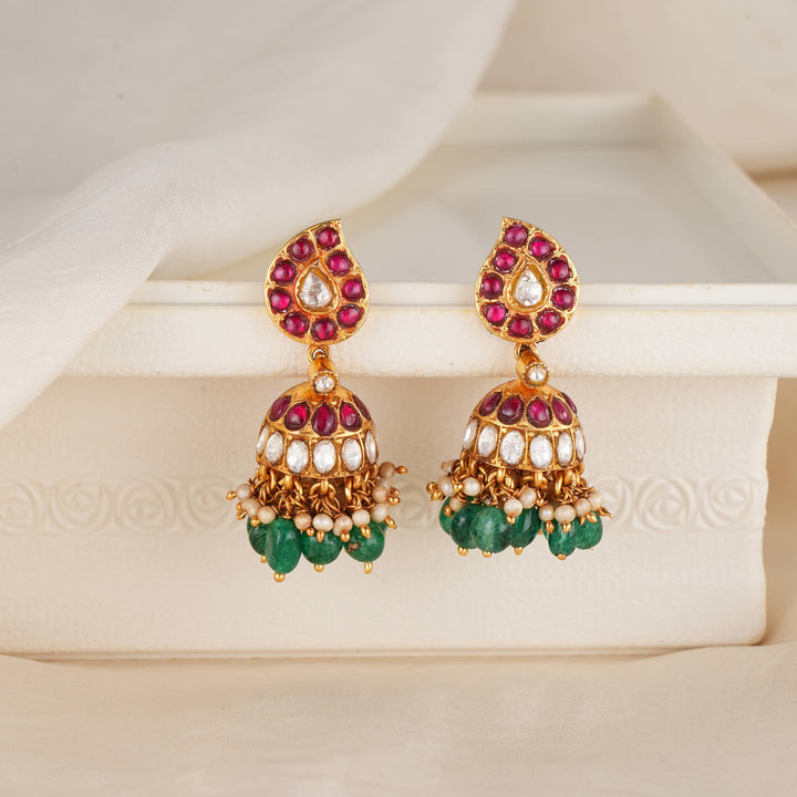 Grandeur Kundan Jhumkas