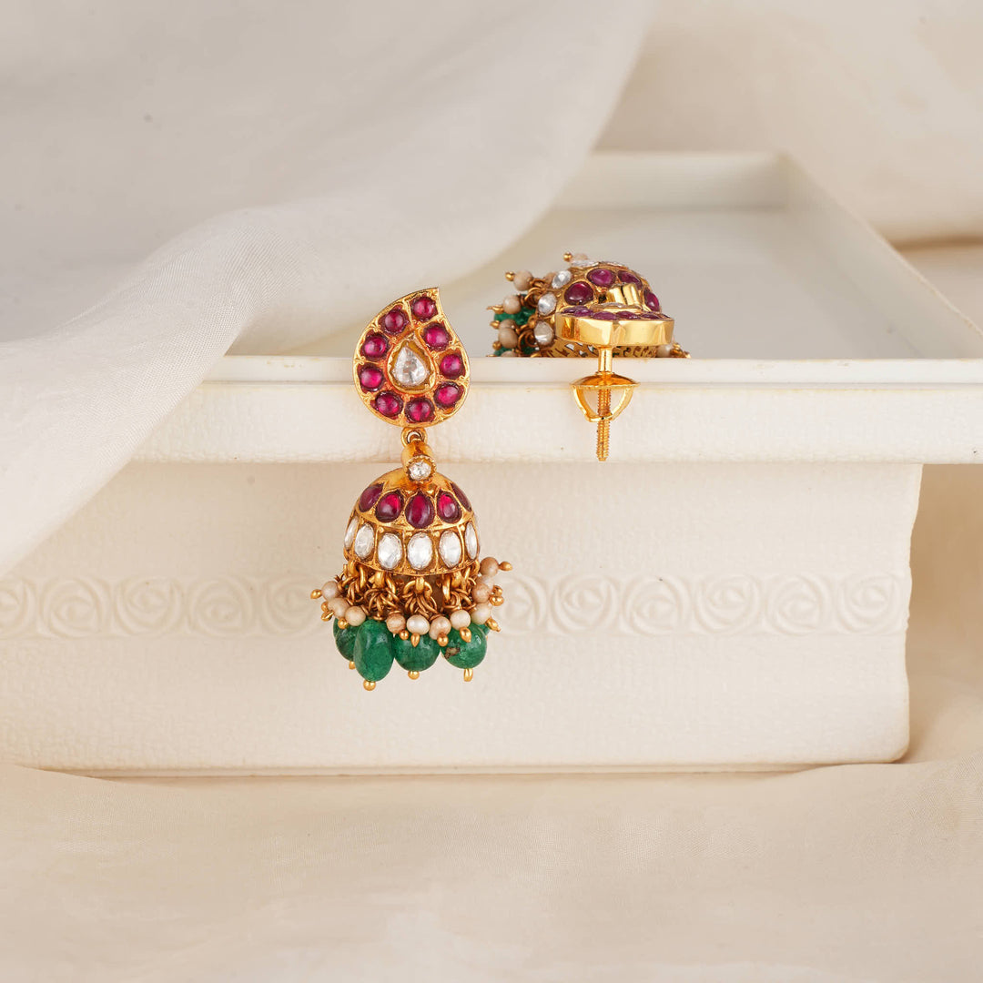 Grandeur Kundan Jhumkas
