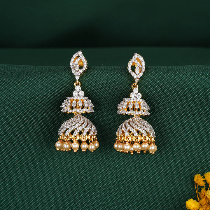 Vikshitha Avikam Jhumkas
