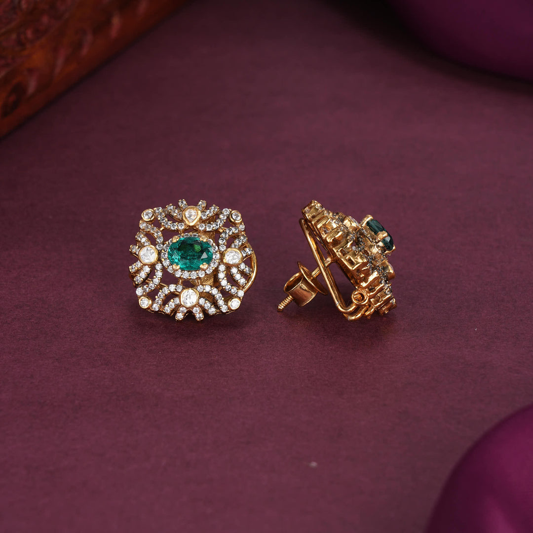Nivethika Moissanite Studs