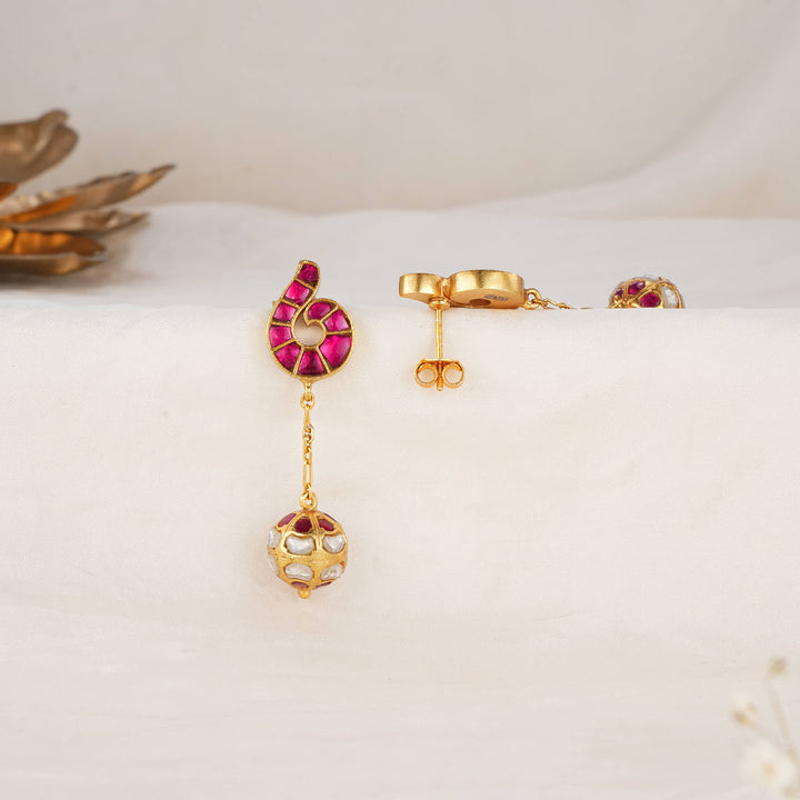 Advika Kundan Drops
